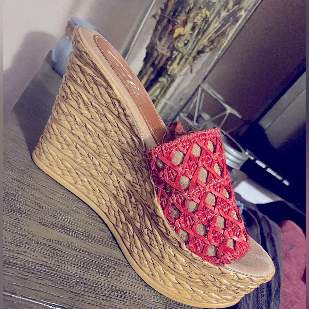 Sbicca coral and Tan Woven Wedges